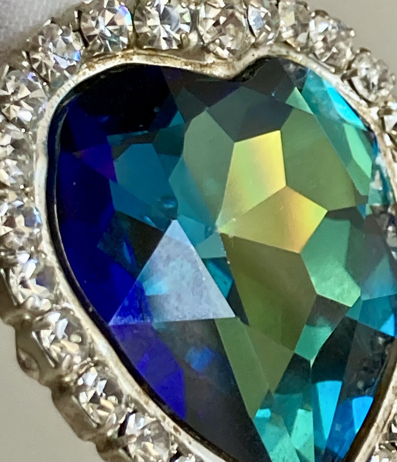 Blue Crystal Large Heart Silver Tone Pendant 16” Ladies Necklace 30g Titanic