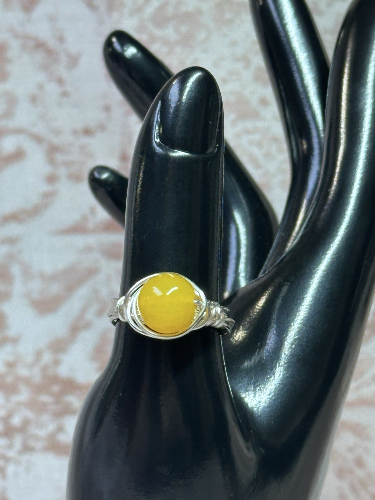 Silver Tone Cocktail Solitaire Ring w/ Round Yellow Stone Bezel Setting Size 8