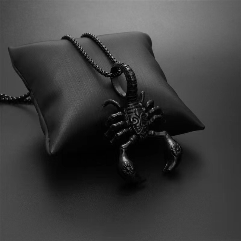Men’s Black Animal Scorpion Pendant Necklace Gothic Retro Rock Jewelry Chain 24″