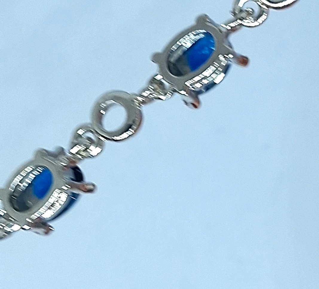 Vintage Silver Tone Blue Glass Rhinestone Tennis Bracelet Size- 7 Inch