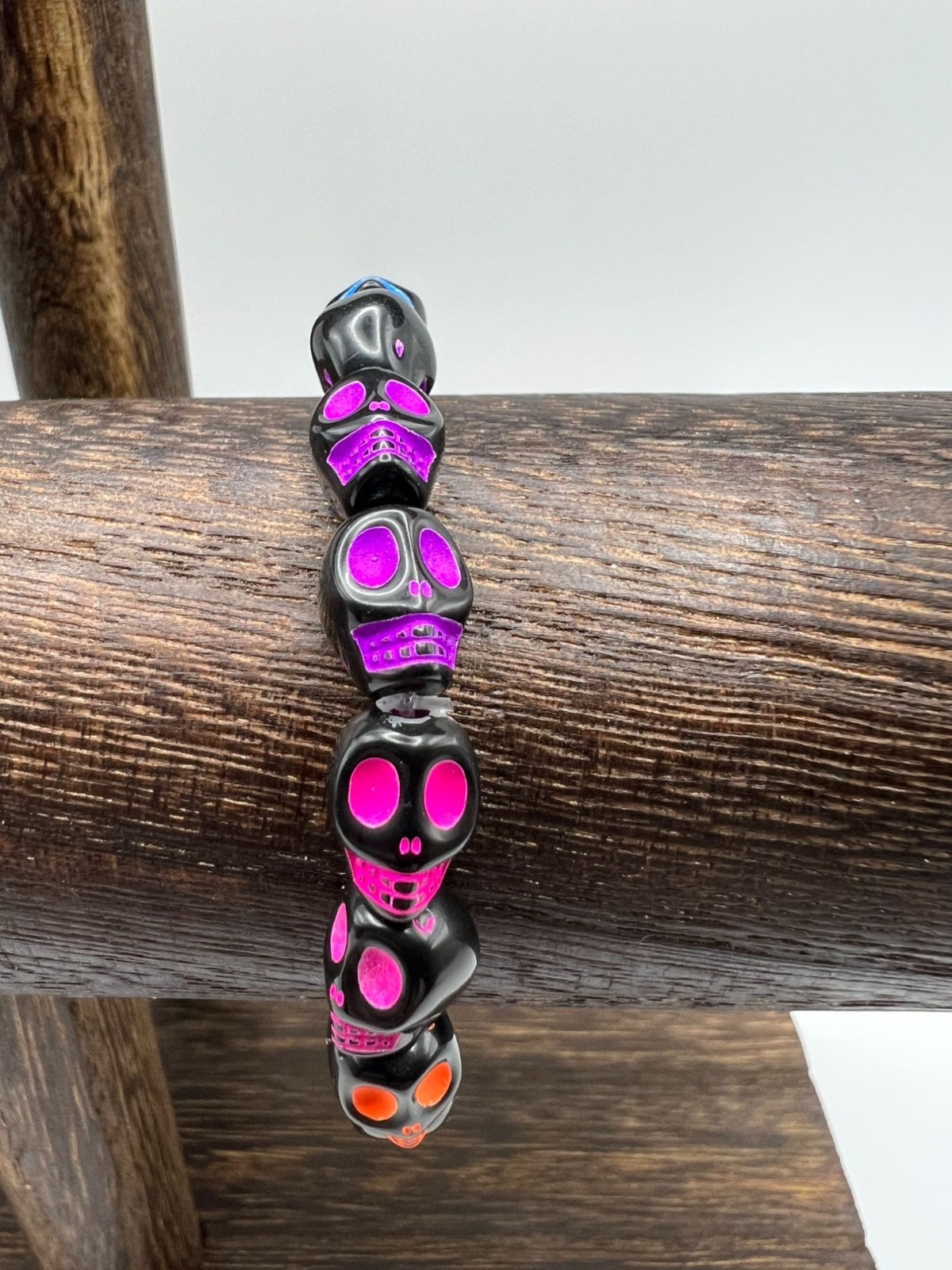 Colorful Skull Beaded Stretch Bracelet Set – Black White Pink & Orange