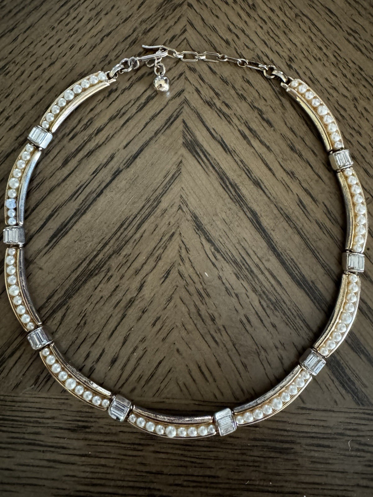 VTG Signed Trifari Gold Tone Faux Pearl Baguette Rhinestone Choker Necklace