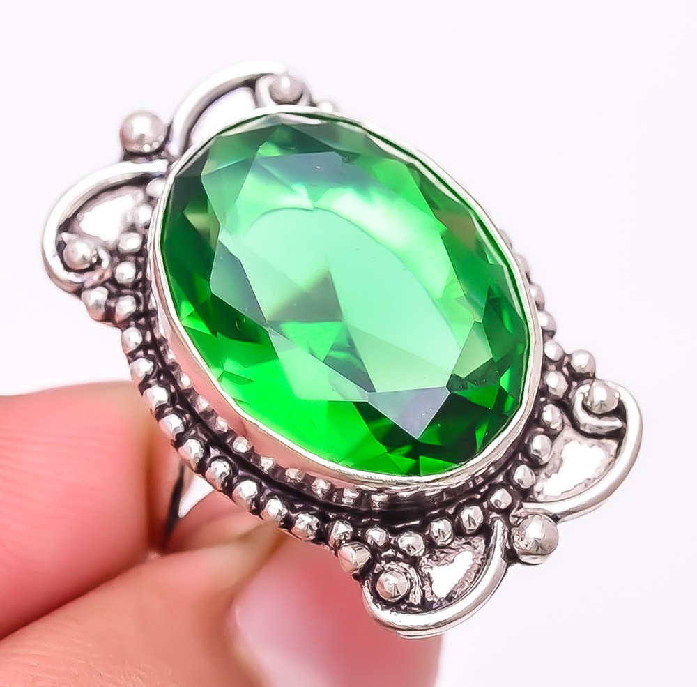 Tsavorite Quartz Gemstone 925 Silver Plated Jewelry Ring s.7.5 T298