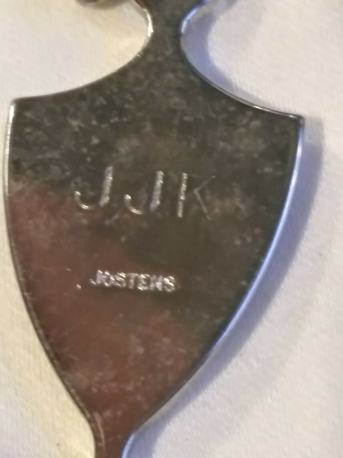JOSTENS SENIOR 2005 PENDANT NECKLACE