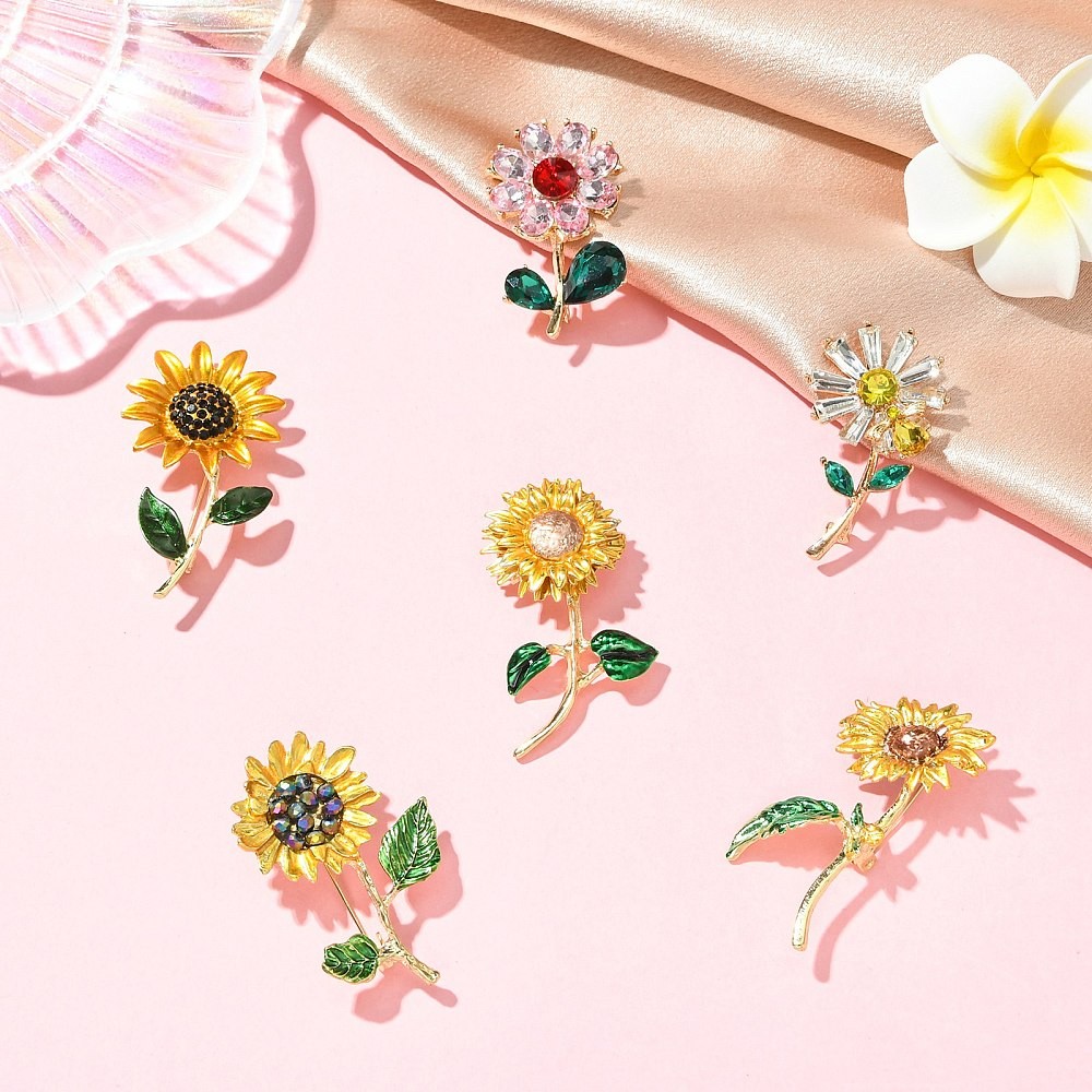 6pcs Sunflower Zinc Alloy Lapel Pins Gold Flower Brooches for Backpack Clothes