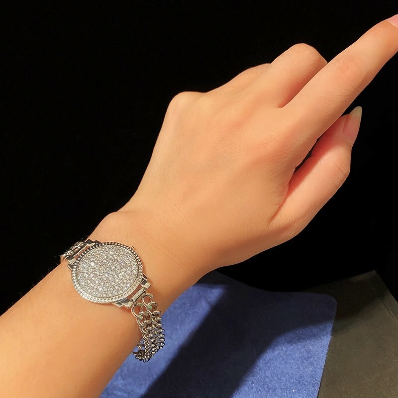 New Fashion Luxury Classic Punk Chain Bracelets Women Gold Silver Color Charm