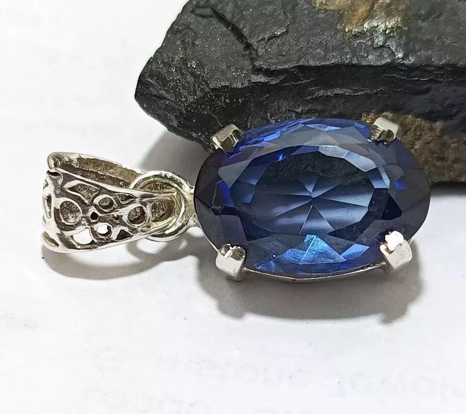 Certified 28.45 Ct Natural Blue Sapphire Oval Cut 925 Silver Pendant Gemstone