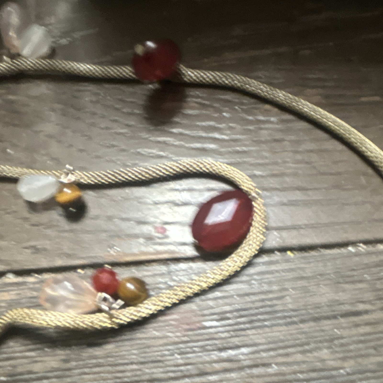 liz&co. Gold Tone Snake Chain Beaded Necklace Red Teardrop Stones Signed