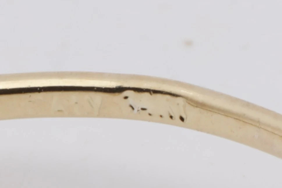 14k Yellow Gold Dainty Open Star Ring Size 9.25 (0.90ctw)