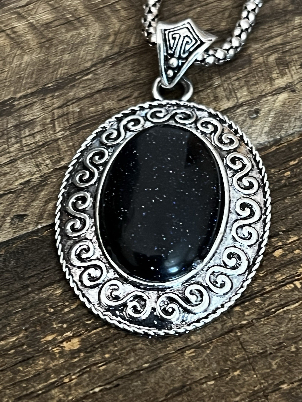 18“ Black Sunstone Necklace With 2.5“ Extender NWT