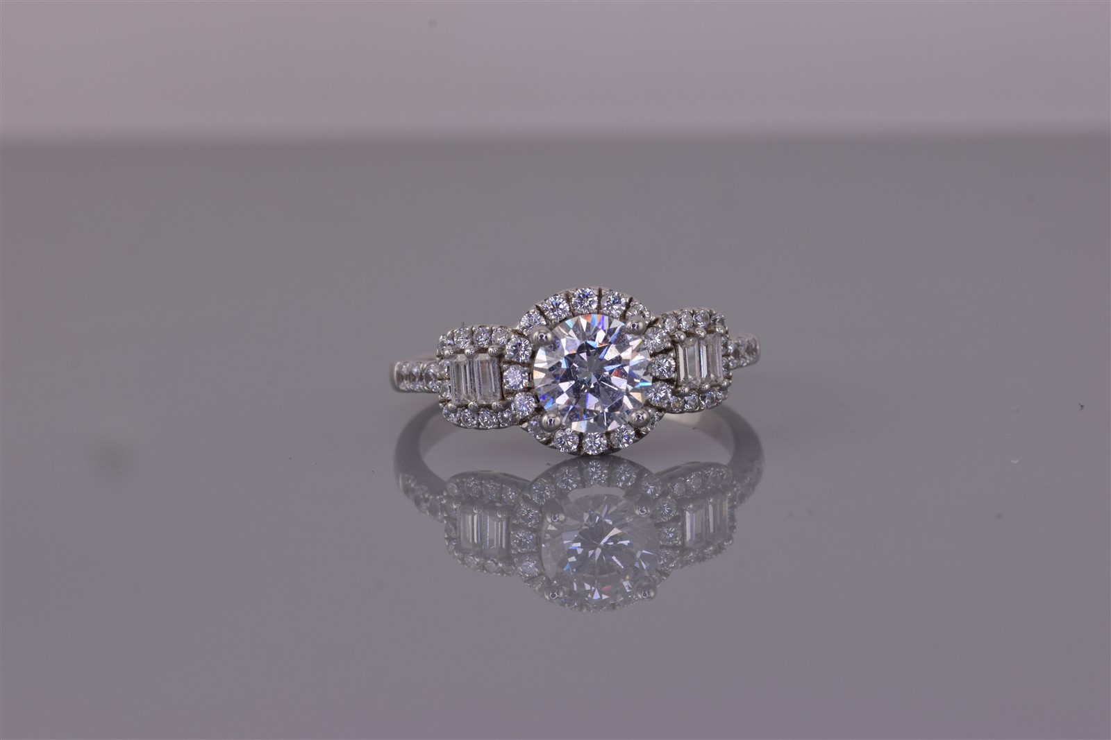 Sterling Silver Cubic Zirconia Halo Baguette Collared Band Ring 925 Sz: 9