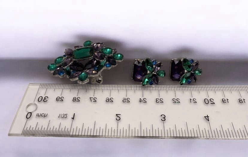 Pretty Emerald Green Blue & Purple Rhinestone Statement Brooch & Earrings Set