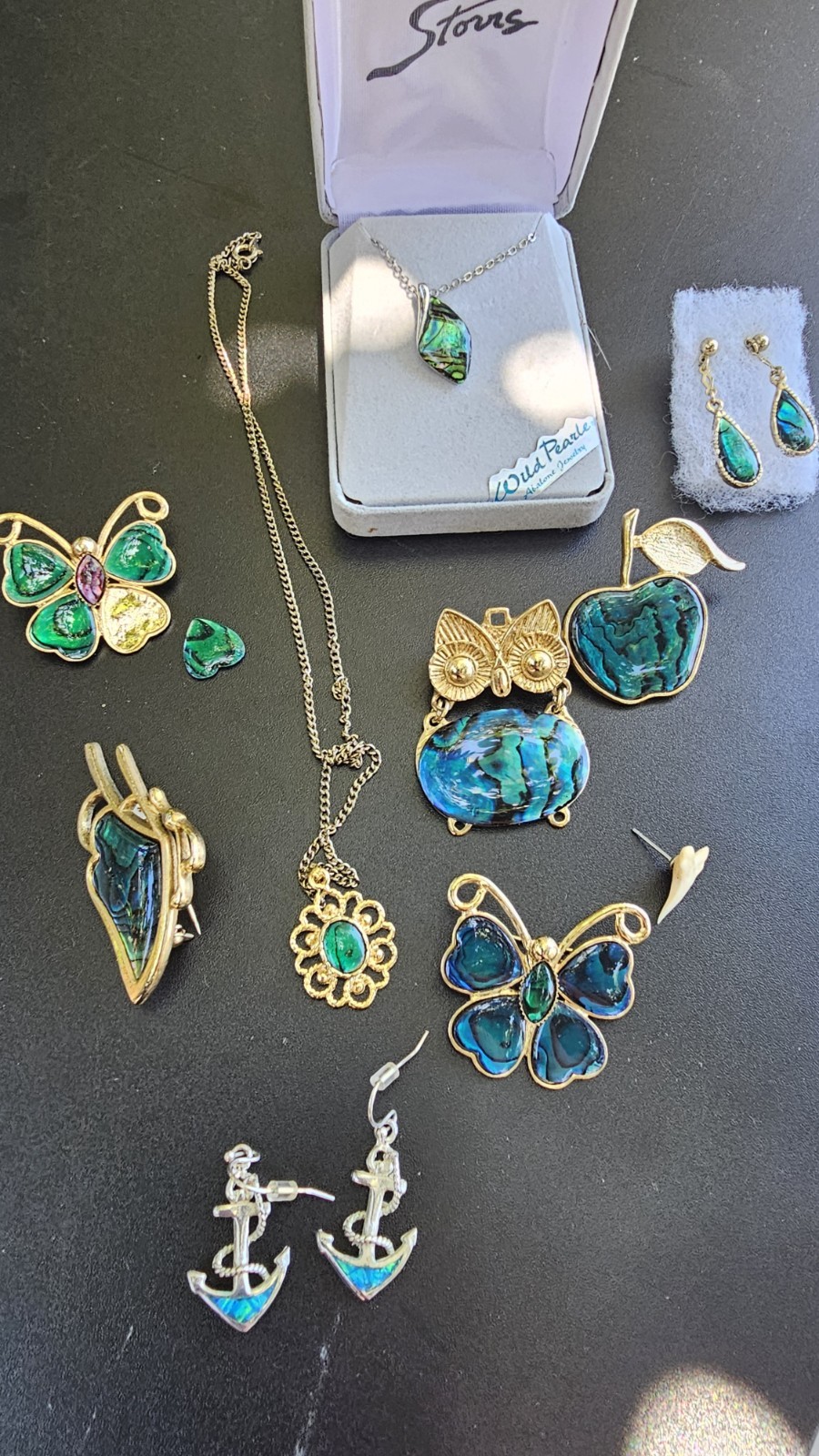 Abalone Gold Tone Jewelry. 8 Pieces