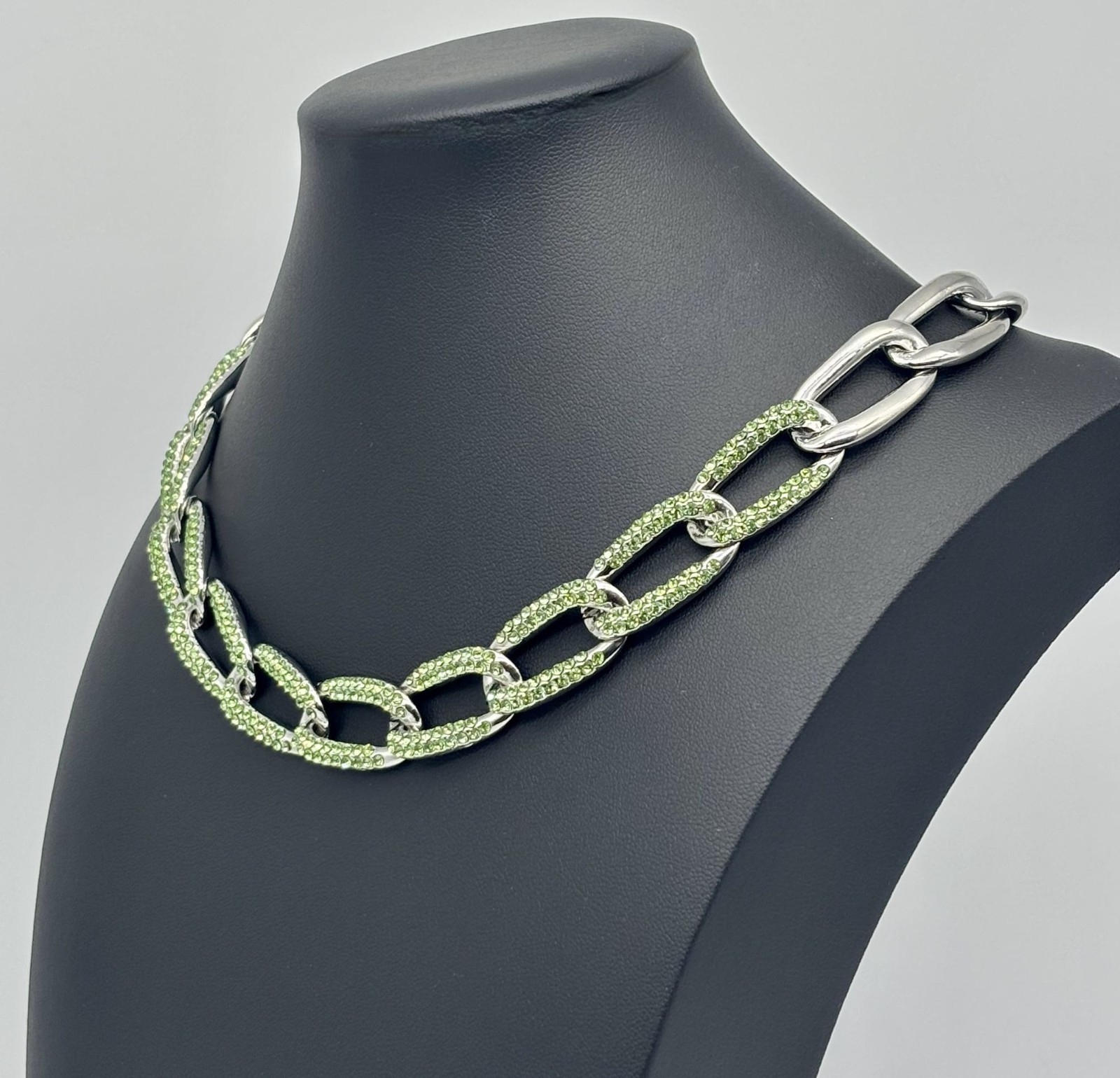Curb Link and Green Pave Crystal Silver-Tone Collar Necklace Adjustable Unsigned