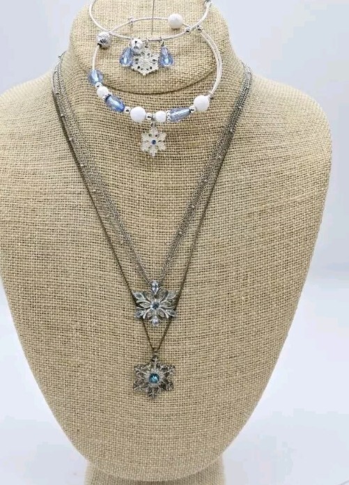 Snowflake Christmas Necklace Bracelet Earring Lot Blue Silver tone Set of 5