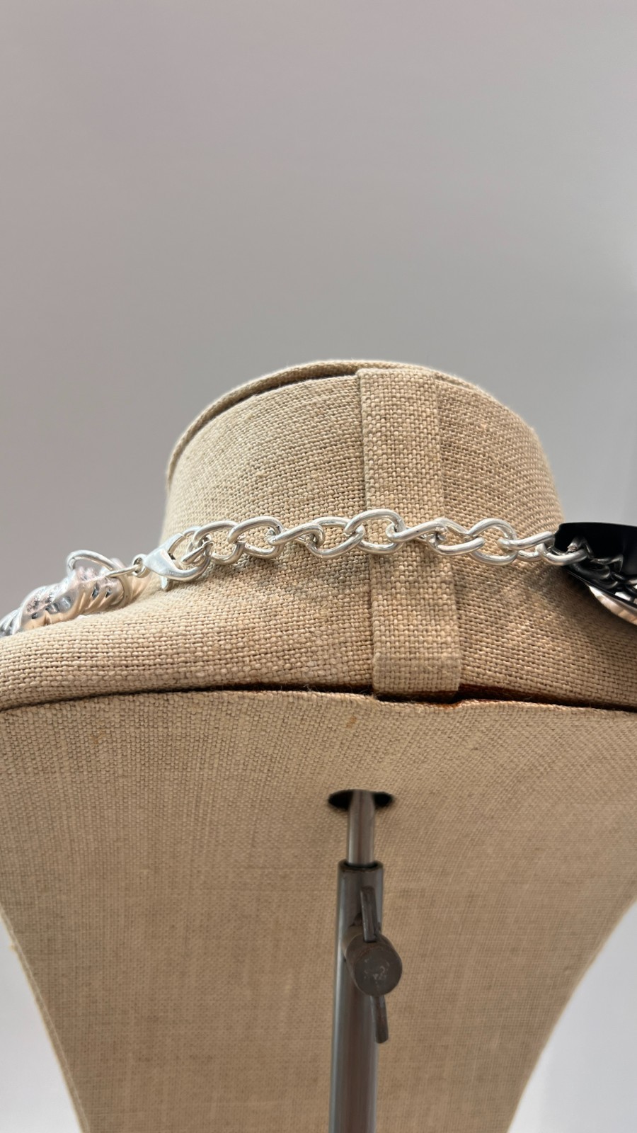 antonello serio woman statment choker necklace, silver color