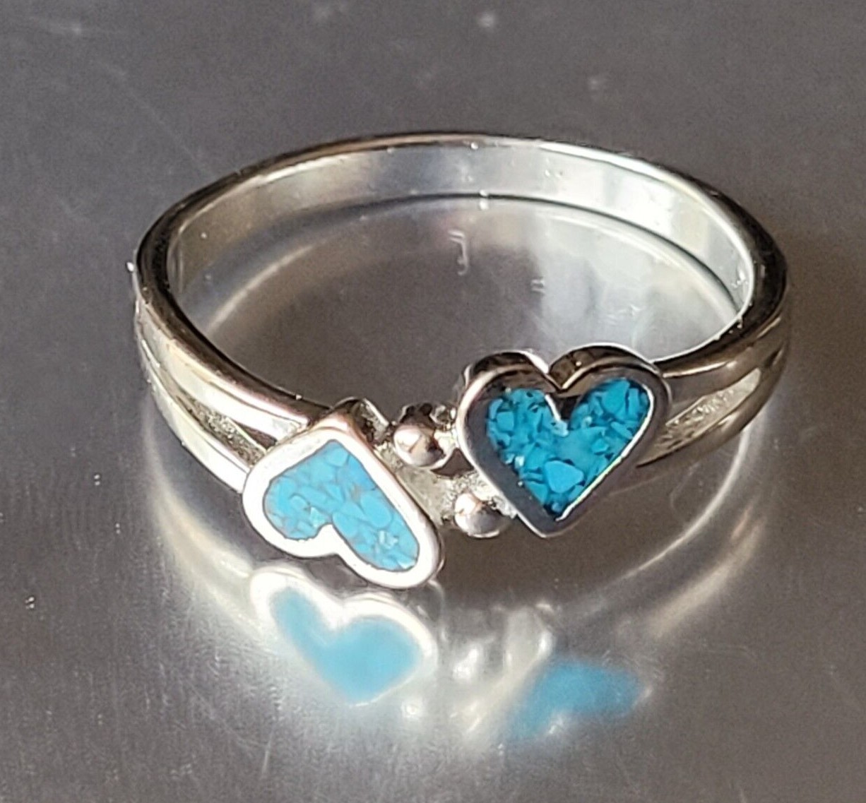 Silver Plated Genuine Turquoise Chip Inlay Ring Southwest Double Heart Band Ring