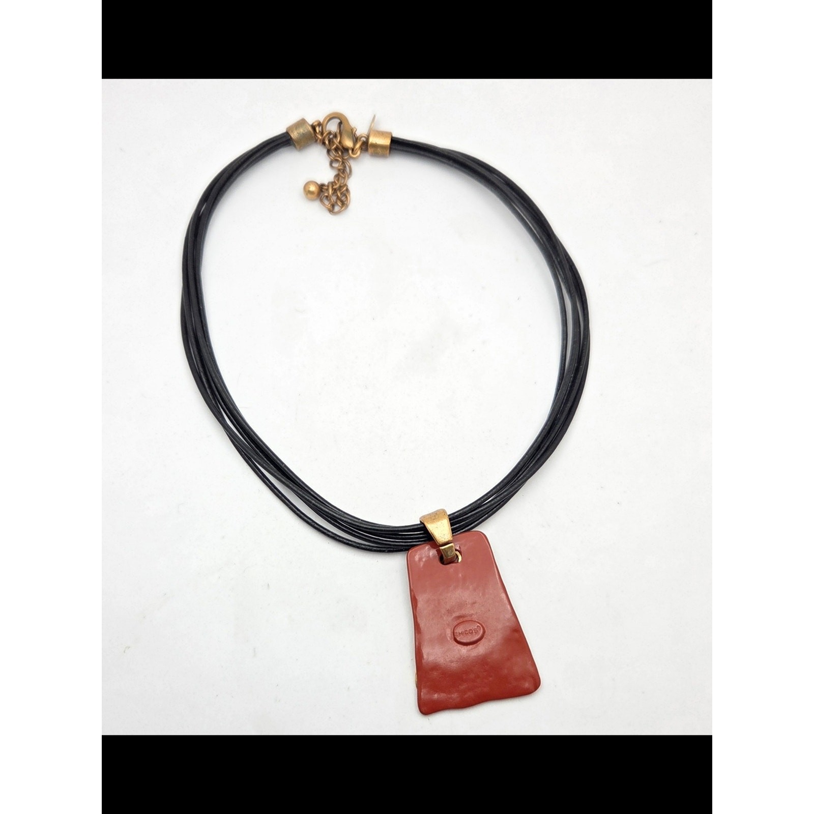 Chico’s Mid-Century Modern Style Resin & Brass Pendant Necklace Multi-Strand Cor