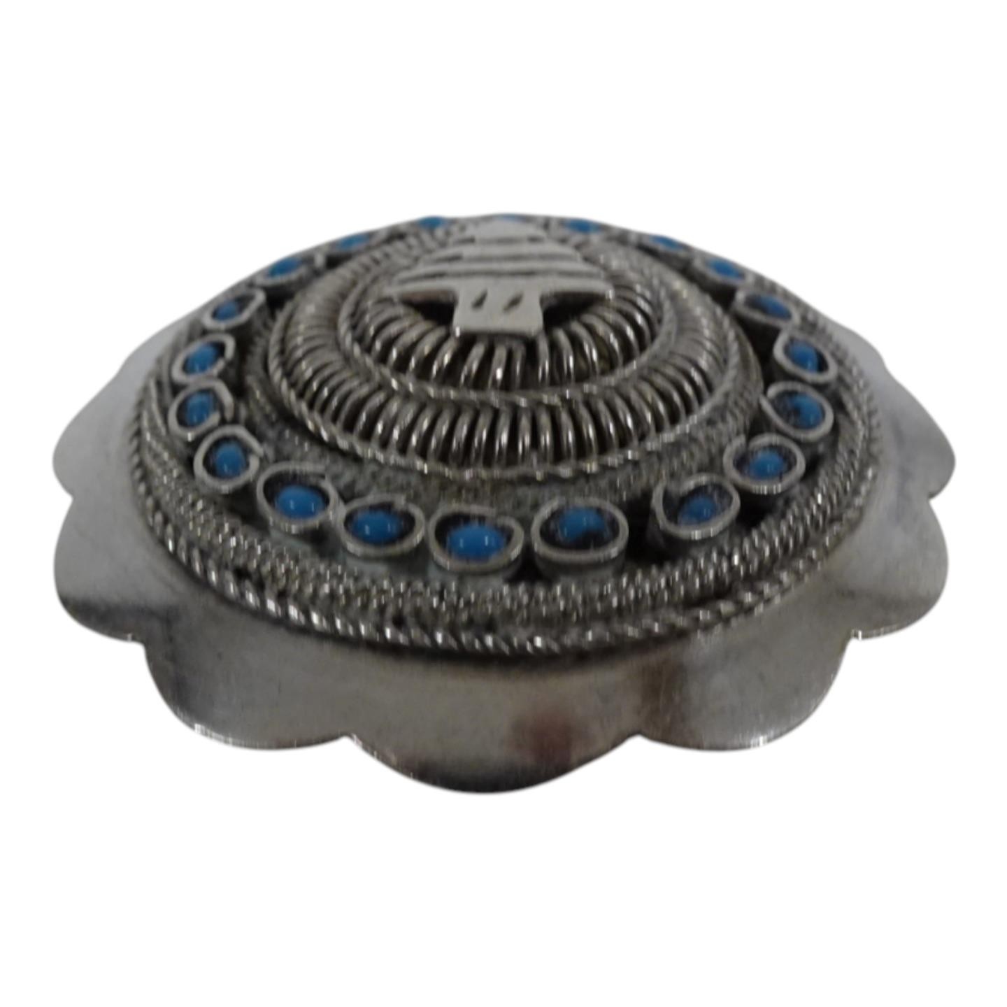 Southwestern Pin Silver tone metal w Turquoise Scalloped Round Tree in Middle