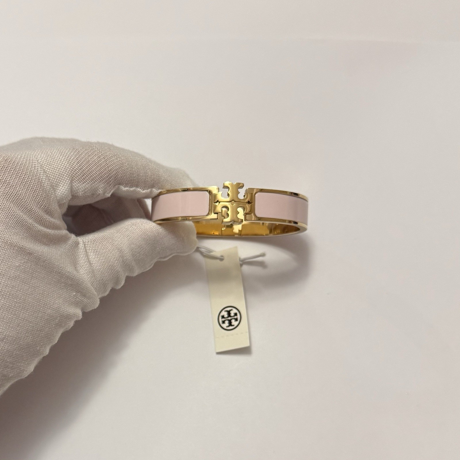 Tory Burch Kira Enameled Bracelet NWT Size Medium