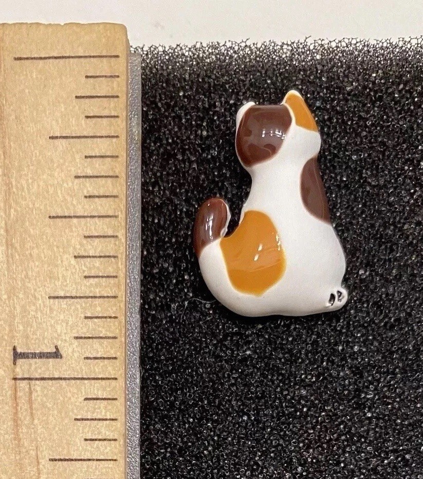 Porcelain Ceramic Calico Kitty Cat Earrings NWOT