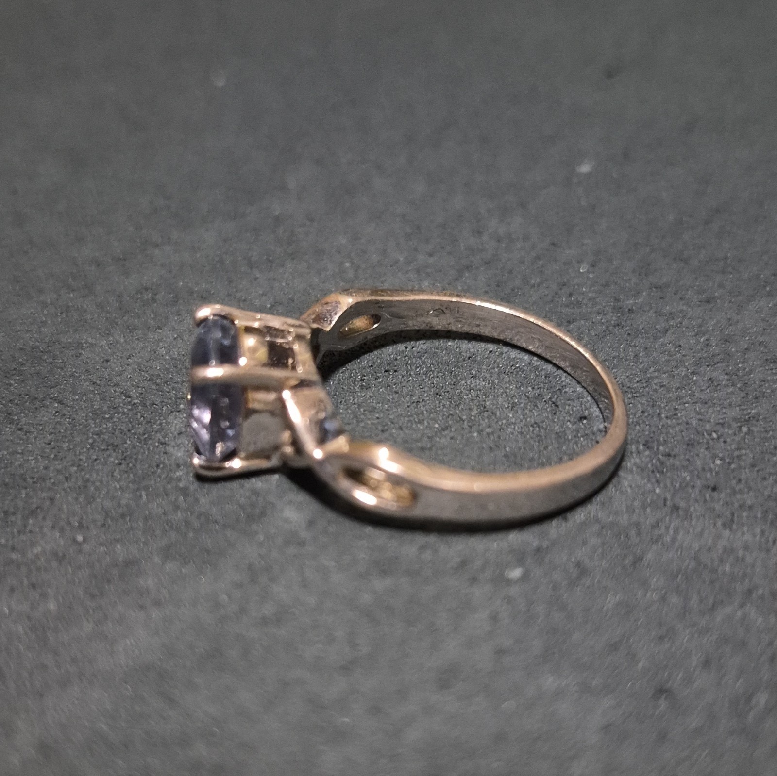 Gold-Tone Round Purple Solitaire Cocktail Ring Prong Set Single Stone