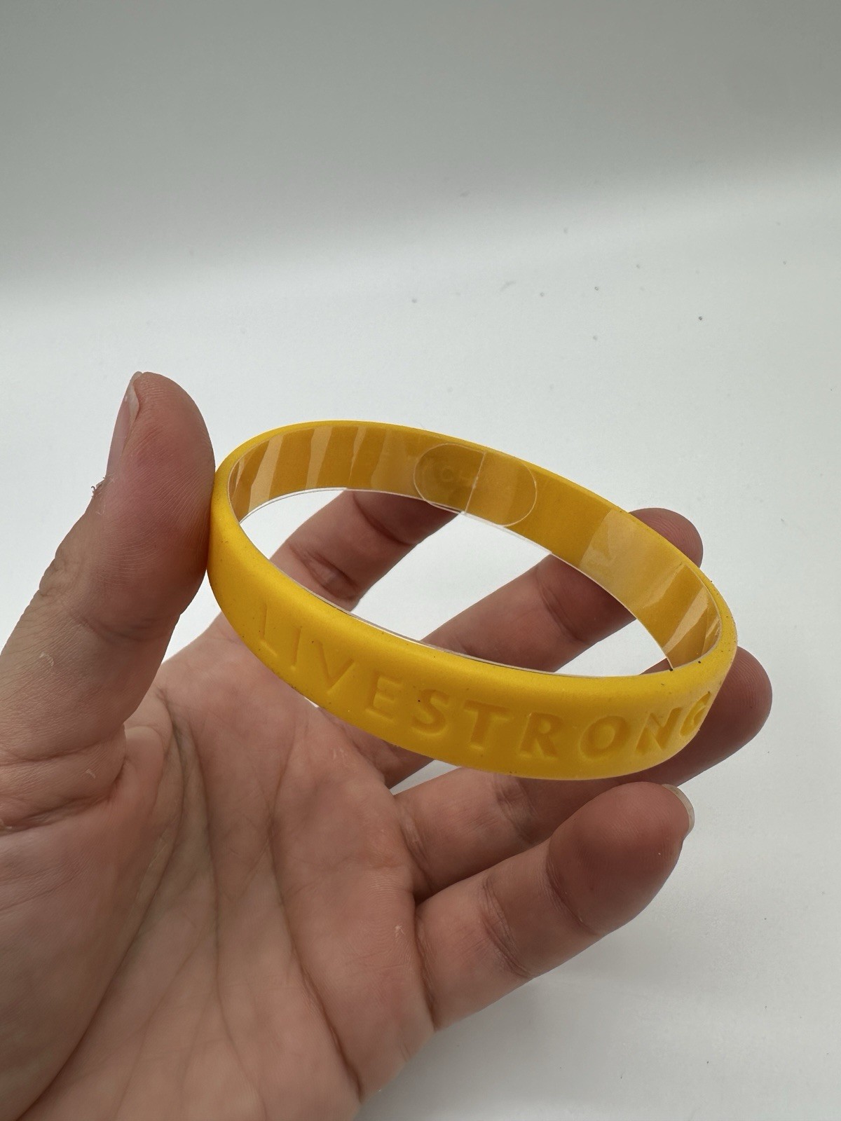 Nike Livestrong Yellow Wristband Bracelet L XL Authentic Y2K New