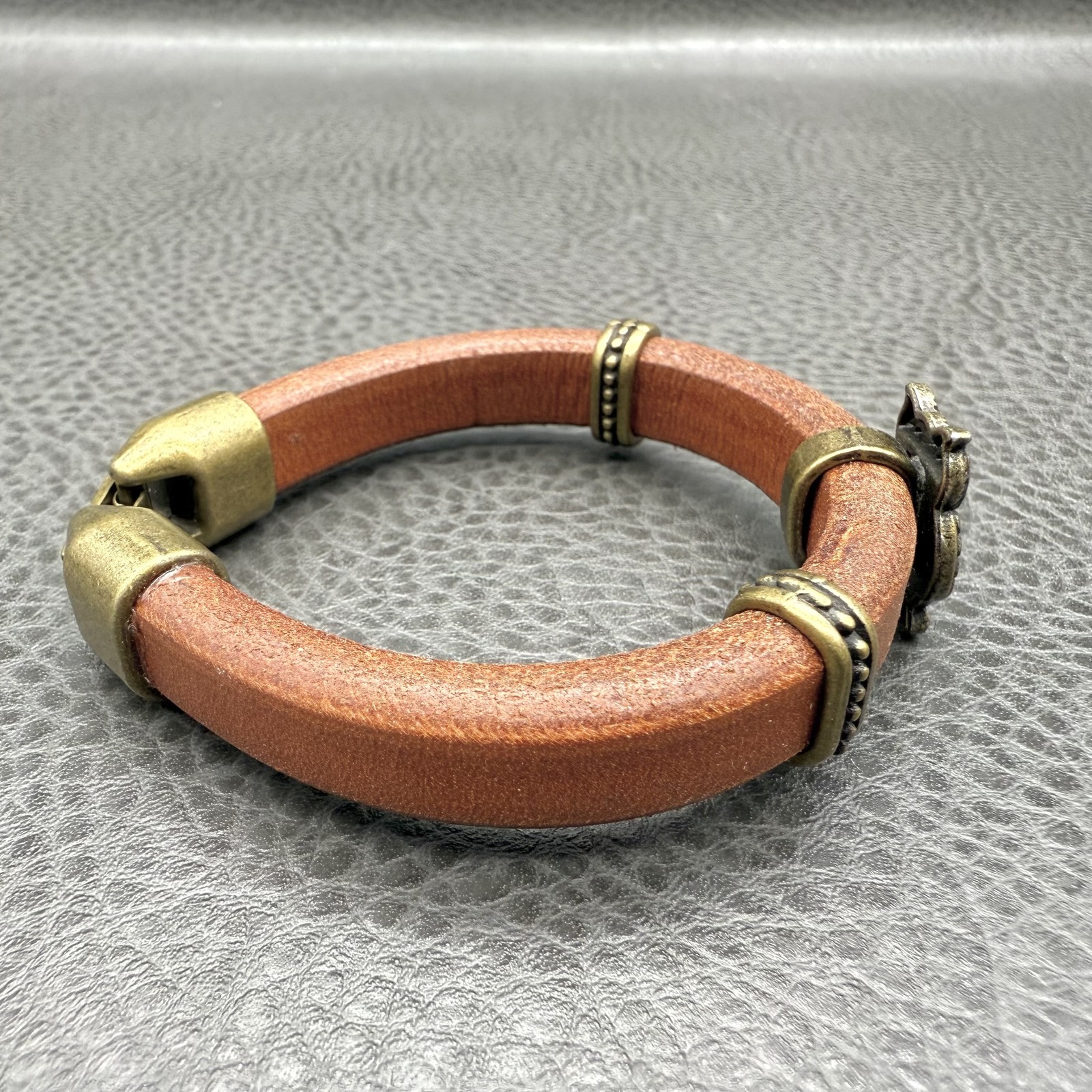 Bracelet Brown Leather Owl Charm Brass Tone Bangle Womens Boho Jewelry 7 Inch