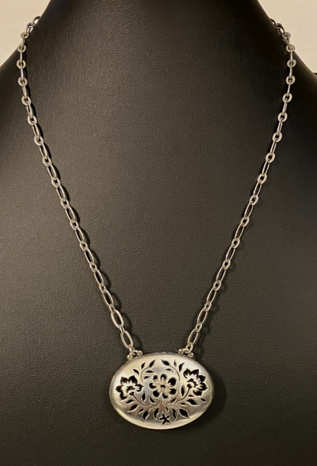 Brighton Cutout Flower Filigree Oval Pendant Necklace Textured Chain Retired