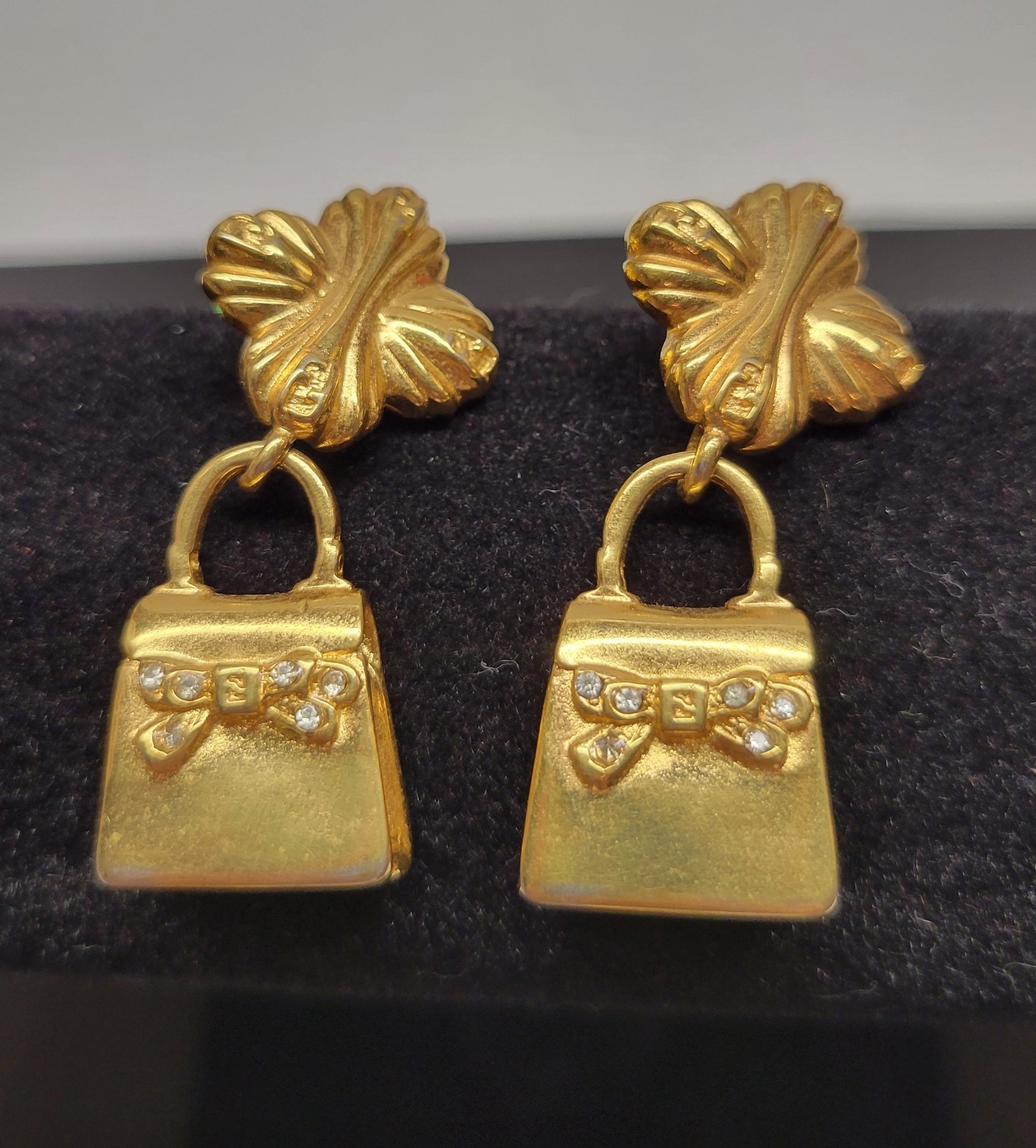 Vintage 1980’s Fendi Gold Plated Handbag Drop Earrings Clip-on / Signed