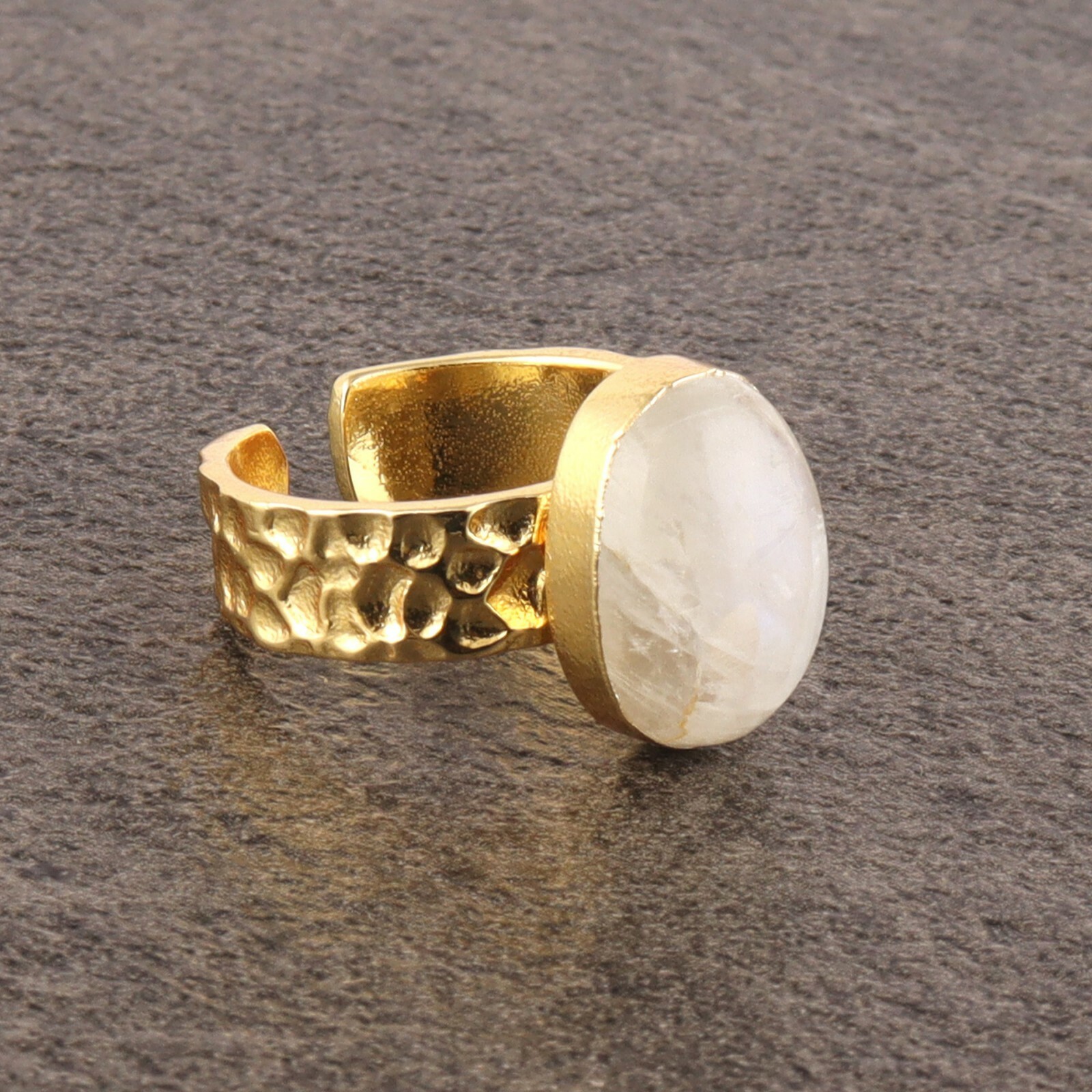 Good Quality Fire Moonstone Gold Plated Hammered Finish Band Adjustable Rings