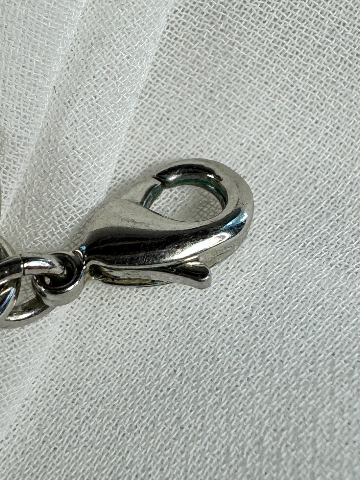 Chunky Silver Tone Chain Necklace Faceted Gray Glass Crystal Statement Bib Neckl