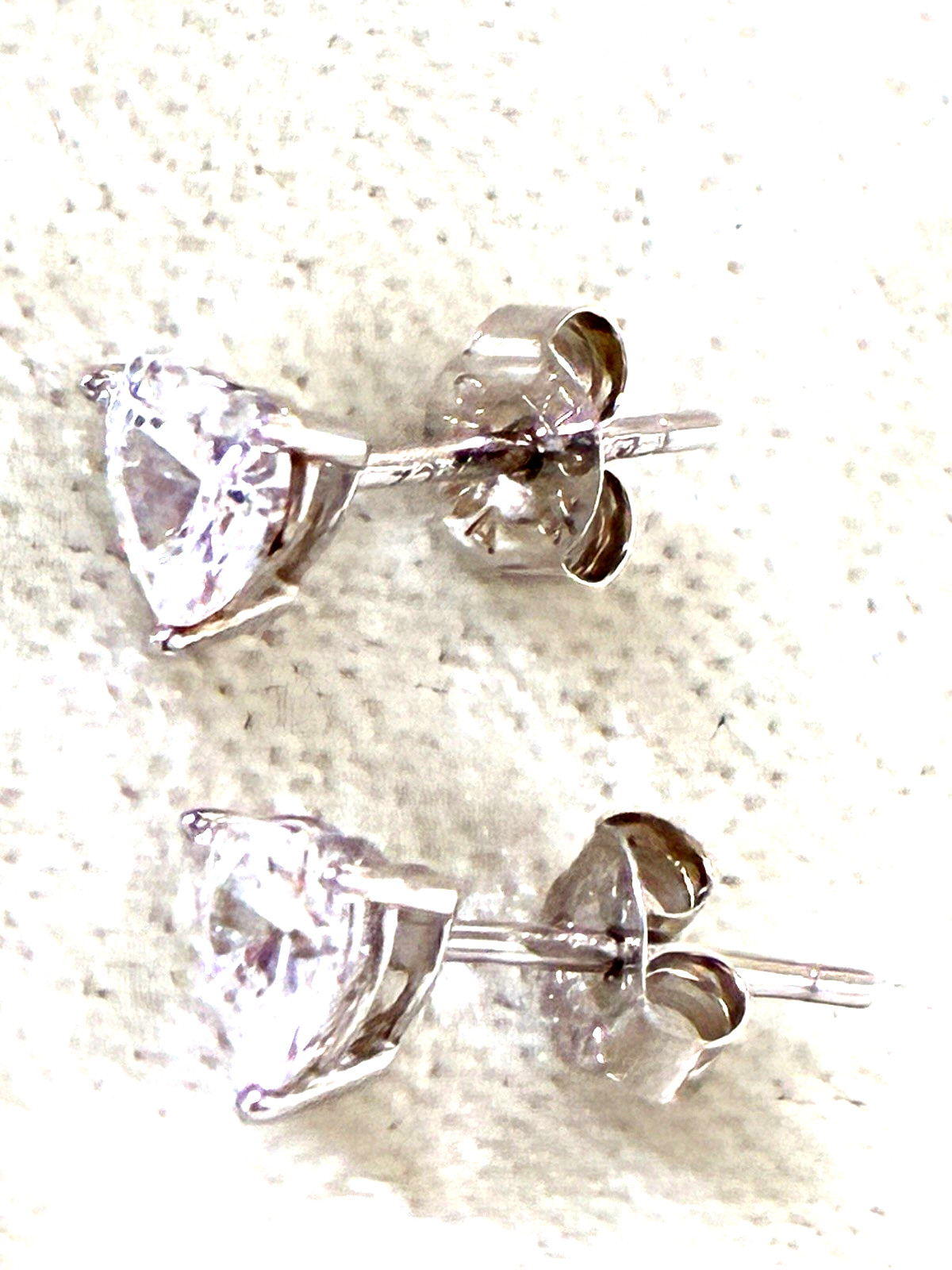DIAMONIQUE CZ 1.0 cttw HEART STUD EARRINGS, STERLING SILVER (M4823-52)