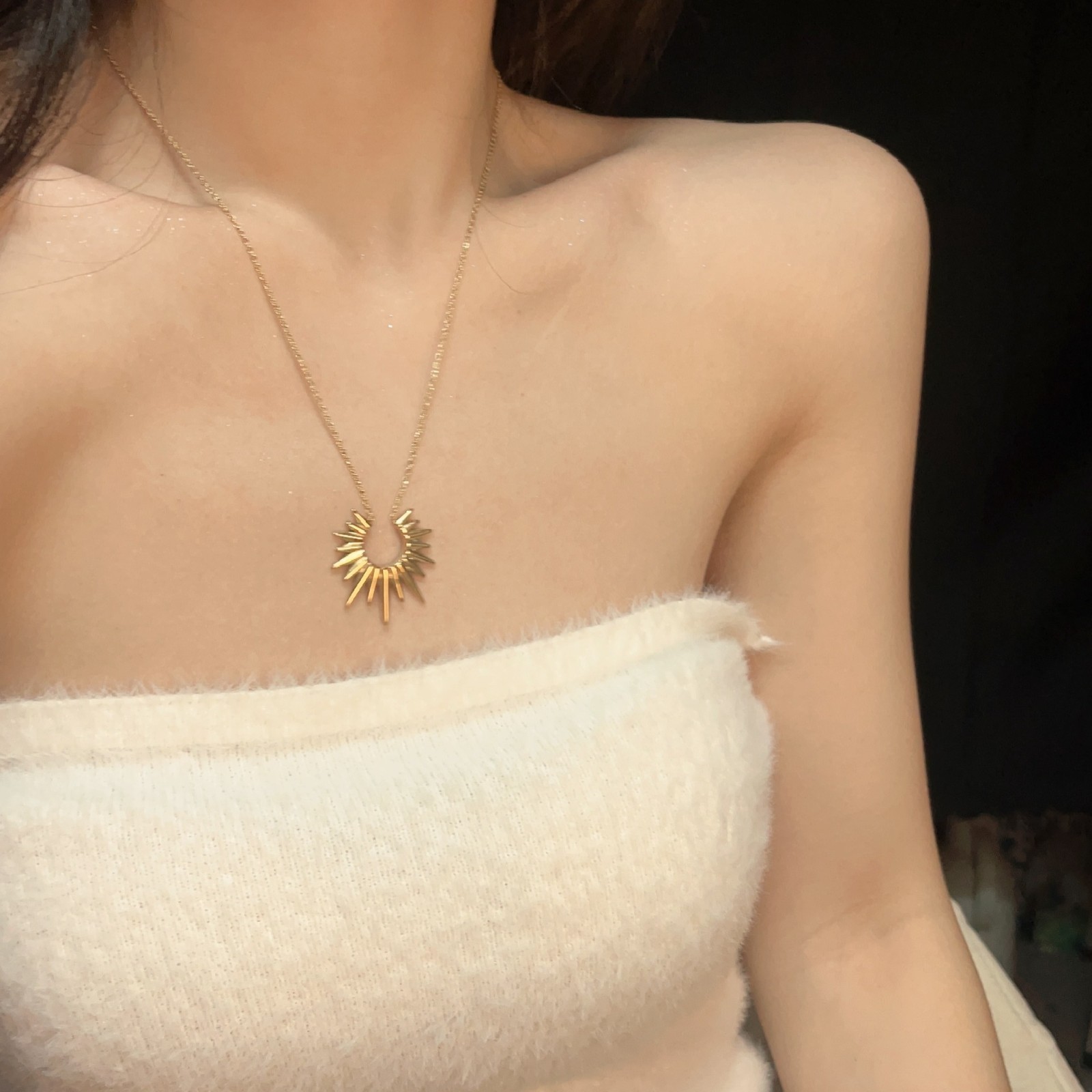 1Pcs Open Sun Choker Necklace, Chic Pendant Chain for Men Women, Unisex