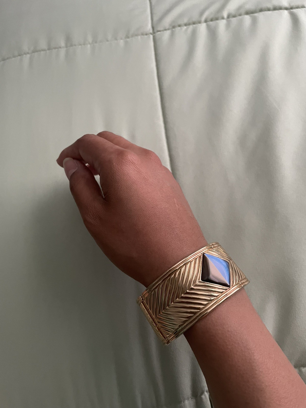 Avon Gallery Originals Blue And Brown Moonstone Cuff Bracelet Vintage and rare!