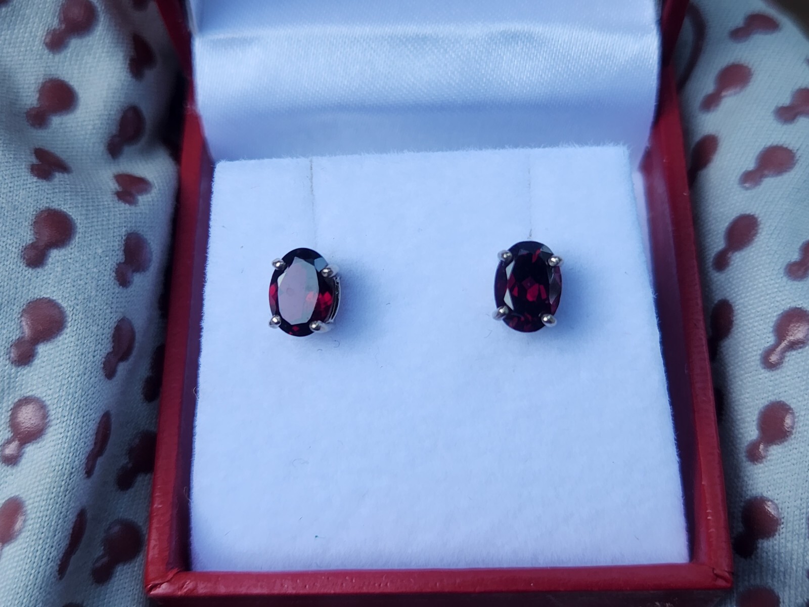 2.07 CT. RHODOLITE GARNET STUD EARRINGS LOUPE CLEAN S/S MADE IN USA