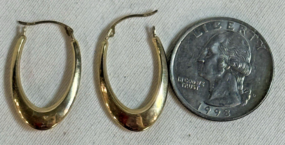10K Solid Yellow Gold 3/4 Hoop Earrings Made in Israel – .66 grams