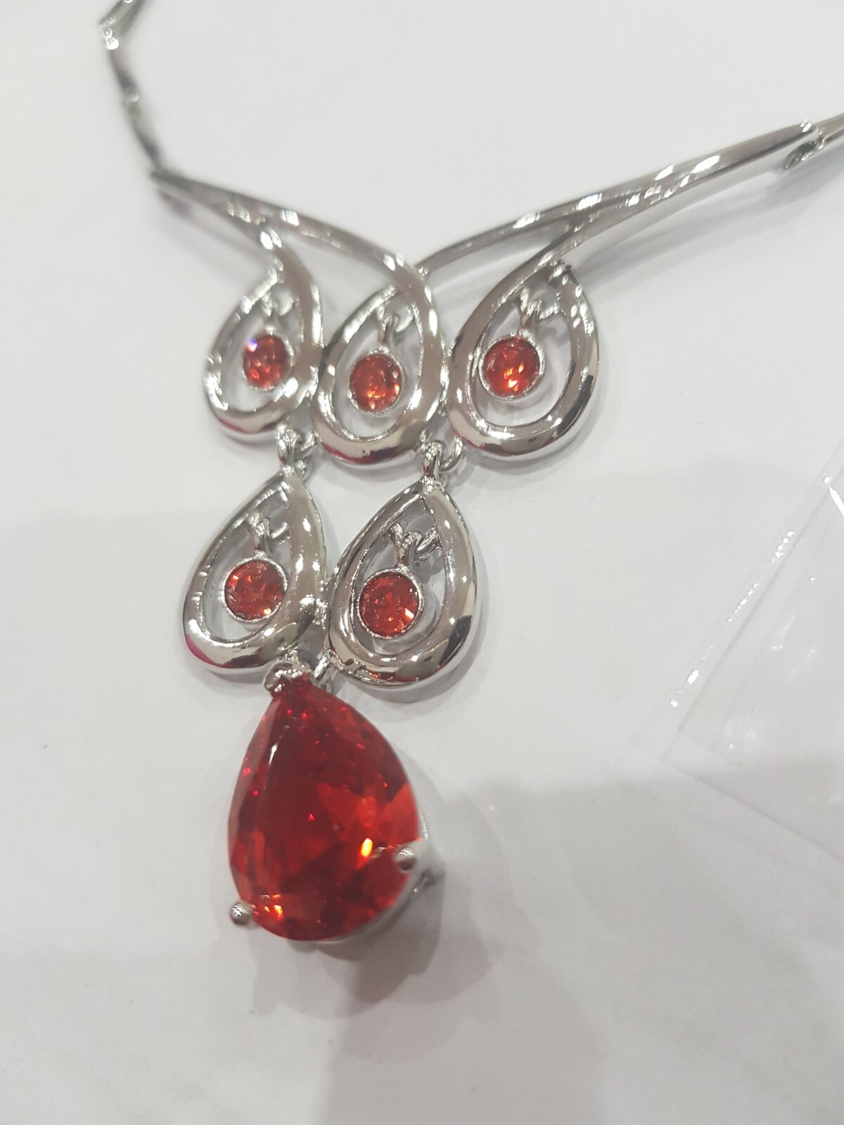 Necklace Silver Shine Beautiful Modren Style 4 Colors Available