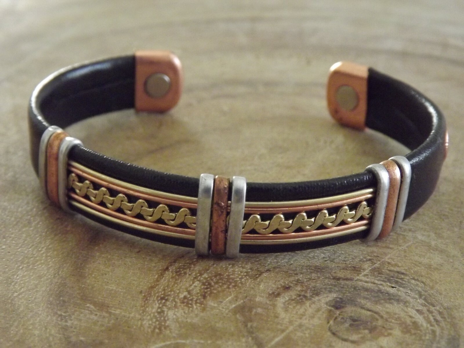 Solid Copper Leather Wrapped Magnetic Bracelet Men Women Energy Pain Zig Zag
