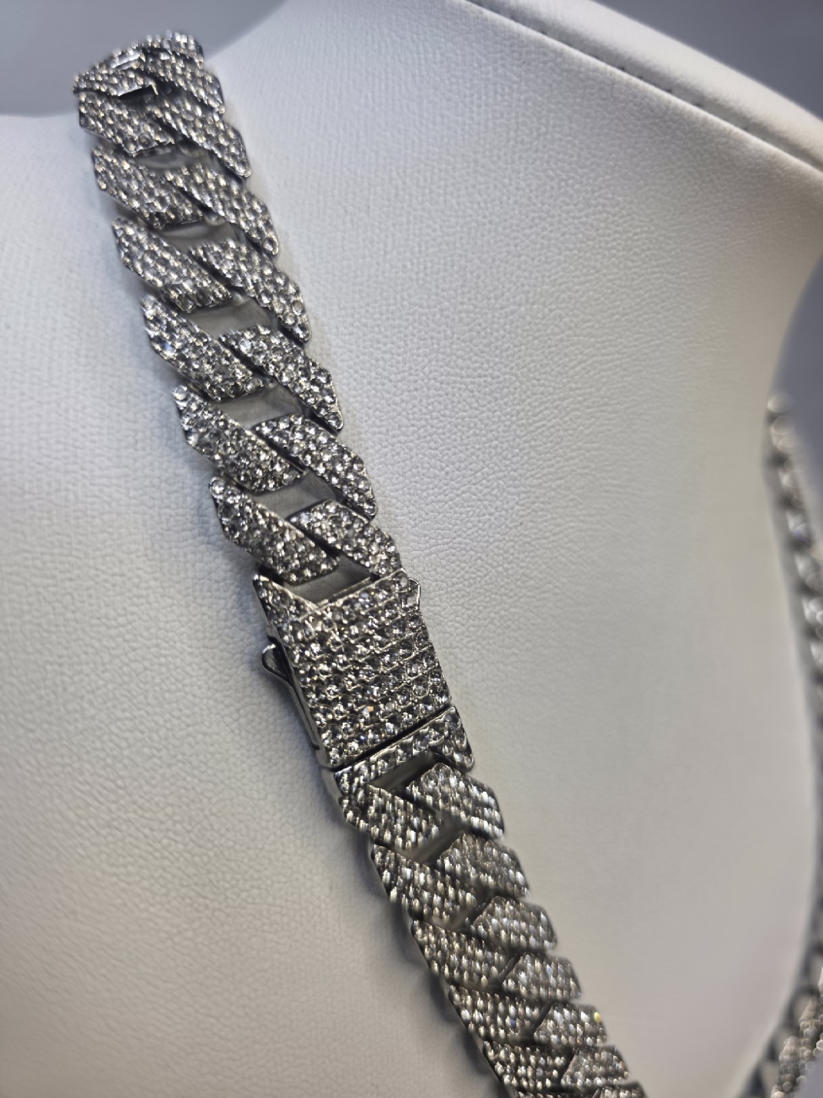 24” Iced Out Cuban Link Chain Heavy Solid Look Mens Hip Hop Necklace