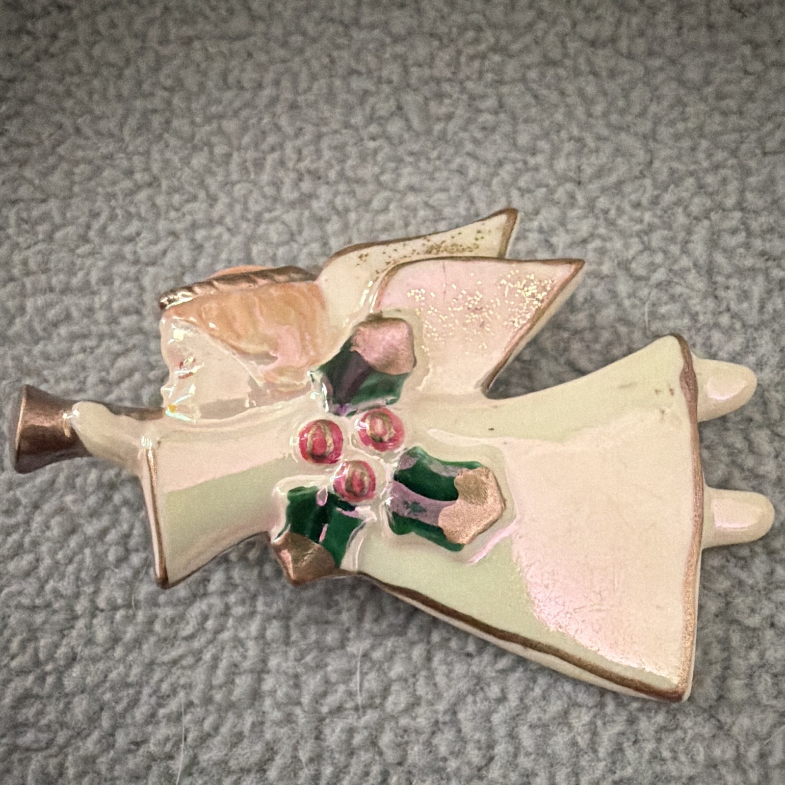 Angel Shaped Brooch Ceramic Enamel White Pink Green Gold Christmas Theme
