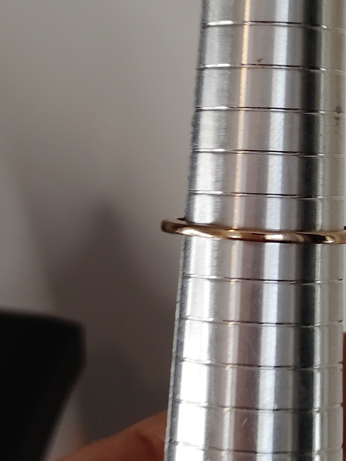 Gold Tone Plain Band Ring Enamel Round Shape Metal Ring Size 10