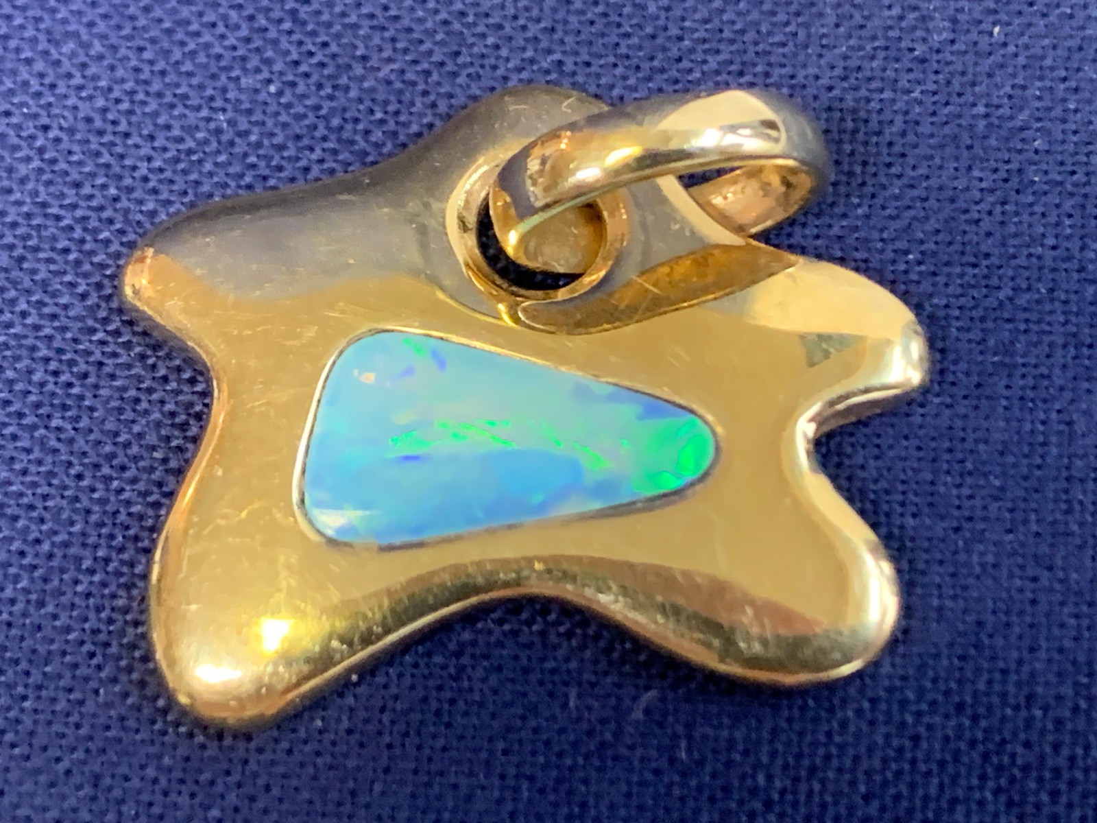 14K Yellow Gold Star Pendant 4.66g Fine Jewelry Abstract Opal Look Charm *READ*