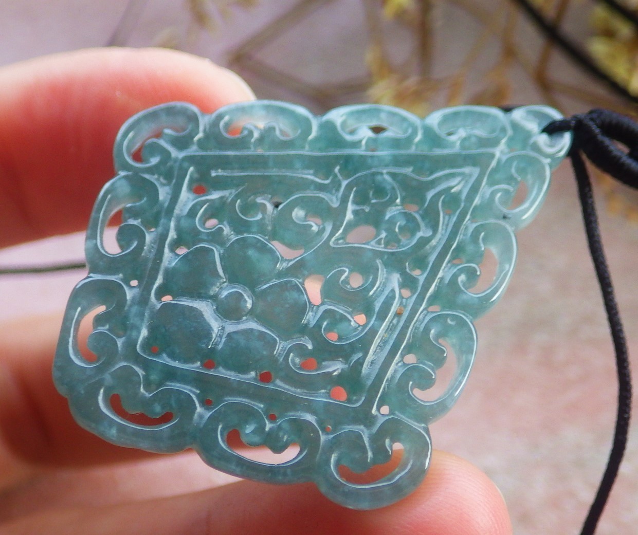 1Pcs Icy Green Natural Grade 100% A Jade jadeite Pendant Flower Necklace 733000