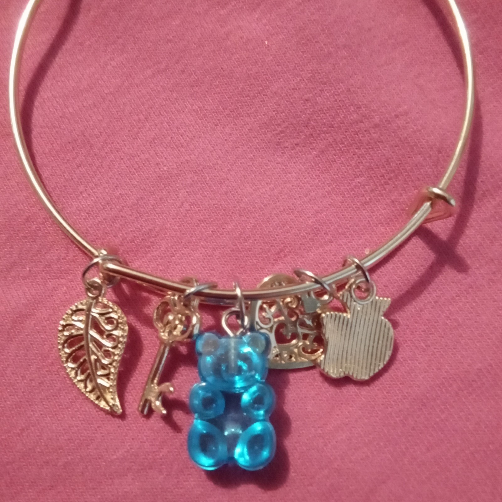 Silver Tone Wire Charm Bangle Bracelet Adjustable Slide Blue Bear Heart Love