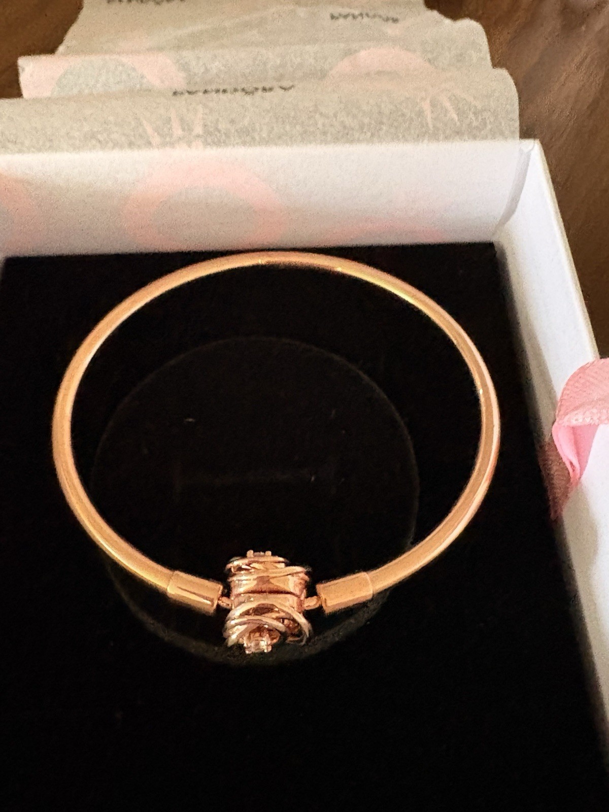 Pandora Moments Encircled Clasp Bangle 14k rose gold plating