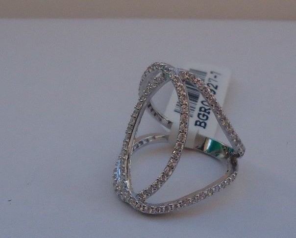 STERLING SILVER DESIGNERS RING W/ 2.50 CT LAB CREATED DIAMONDS /SIZE 5,6,7,8,9