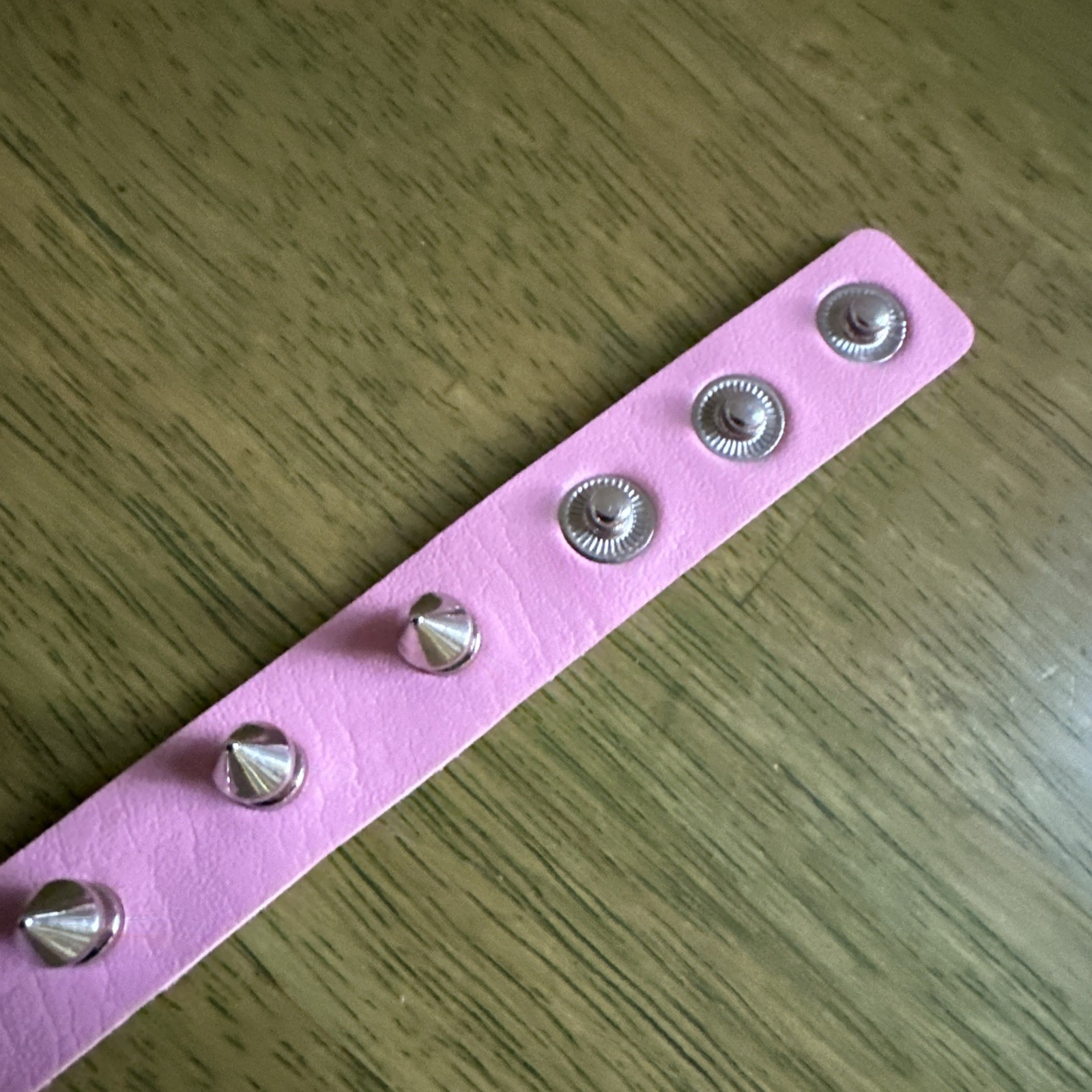 Gothic Stud PU Leather Choker Pink Love Heart Necklace Adjustable Women Collar