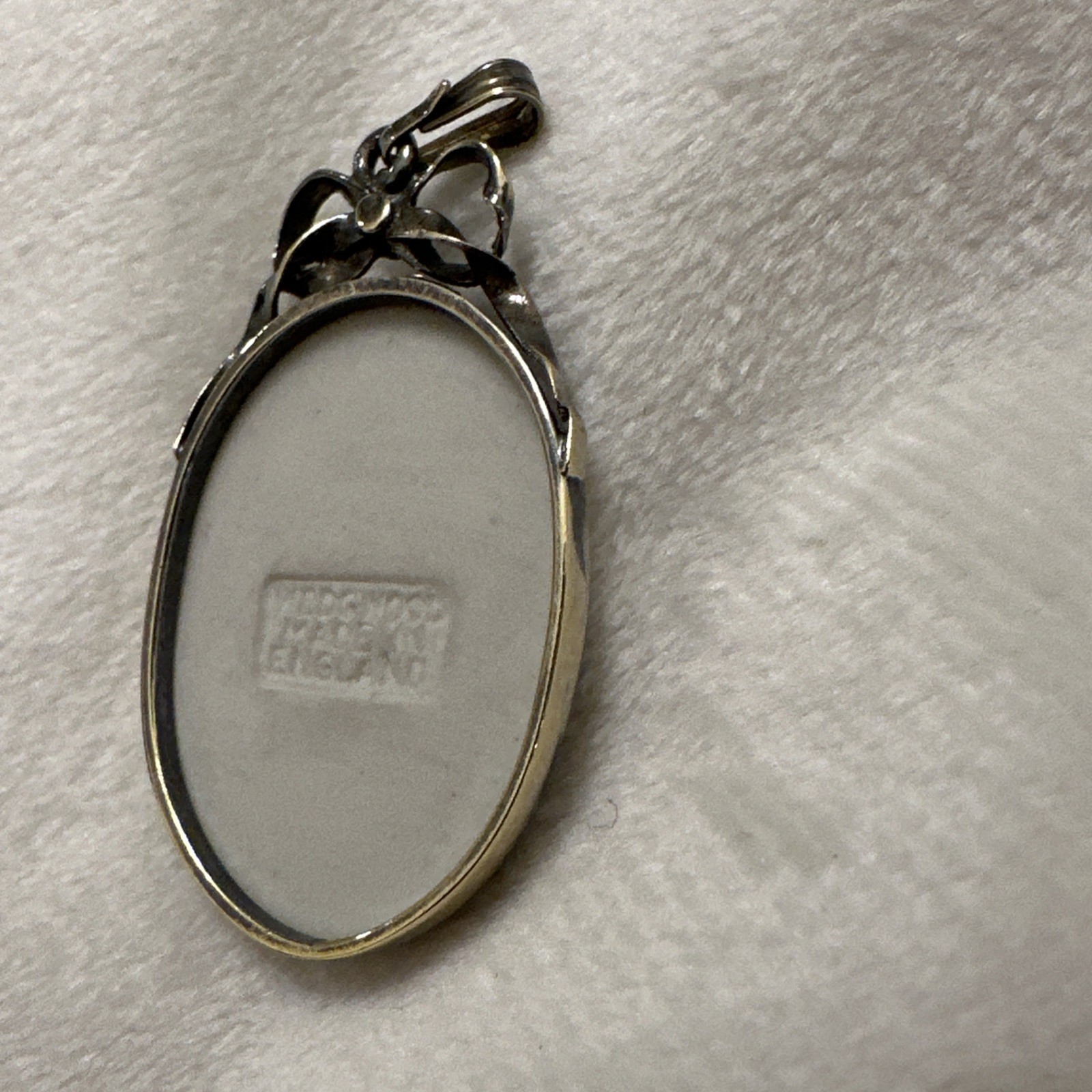 Wedgwood White Jasperware Pendant Sterling Silver Mother Love SEE DESCRIPTION
