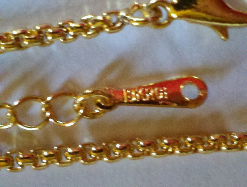 Brand New 18K Gold Plated Necklace 20.5 inch Chain